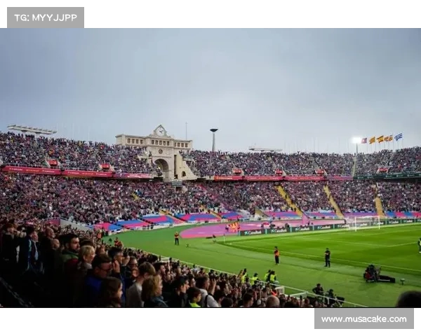 巴萨主场再度取胜，球迷狂欢不已