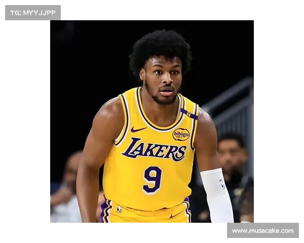 詹姆斯给布朗尼的忠告：夏季联赛表现并不重要，关键是融入NBA环境