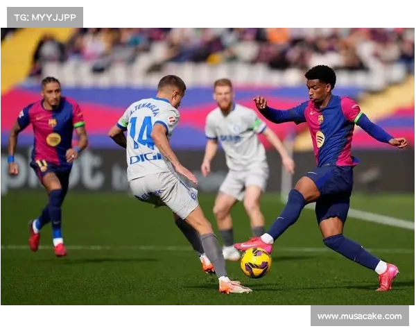 巴萨无敌进攻,西甲榜首岌岌可危 巴萨无敌进攻,西甲榜首岌岌可危