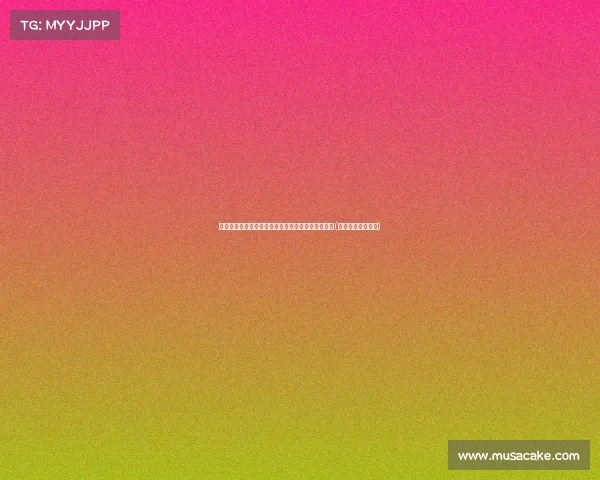 姚明现场观战中澳热身赛：表情轻松展现篮球迷风采(姚明绝杀澳大利亚)